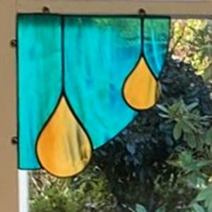 coin de fenêtre canard et ambre en vitrail Tiffany, fabrication ArteVitro