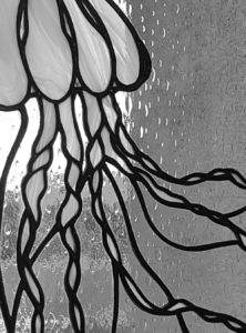 vitrage méduse en vitrail Tiffany, fabrication ArteVitro